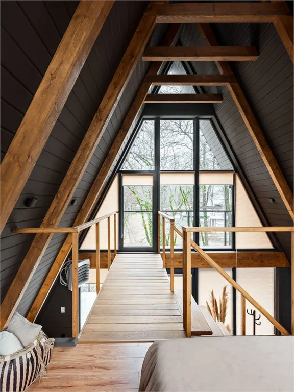 Коттедж 2-комнатный Дом — Светлый