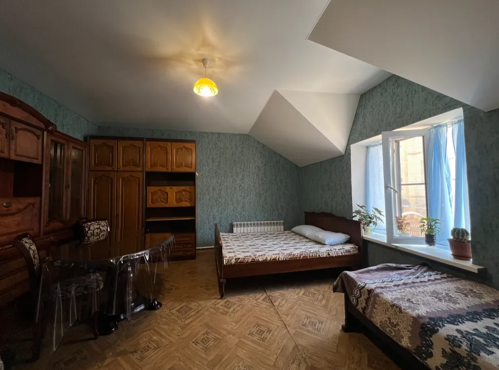 Квартира Уютная комната в тихом районе Махачкалы не далеко от южной автостанции — аренда посуточно в Махачкала