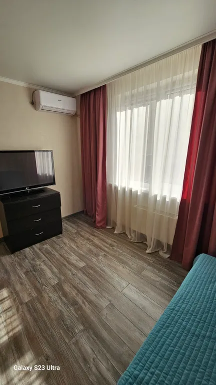 Квартира Квартира для большой семьи и компании — Геленджик