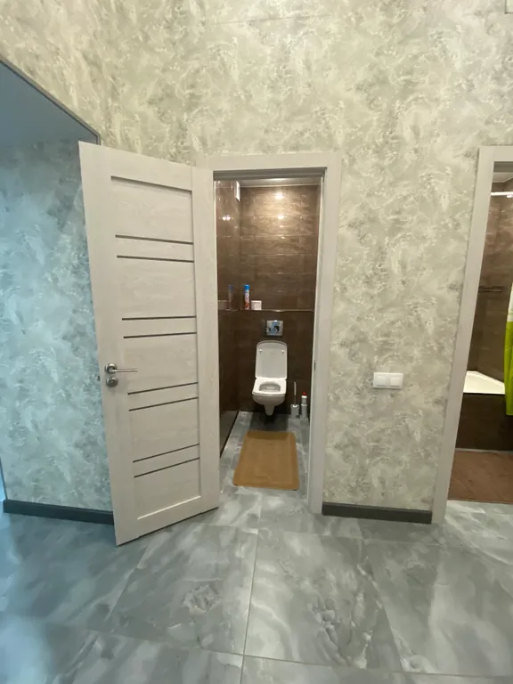 Уютная квартира вокруг лес, недалеко от госпиталя имени Вишневского