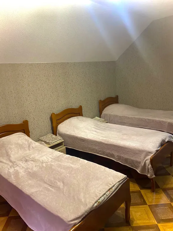 6-комнатный Дом