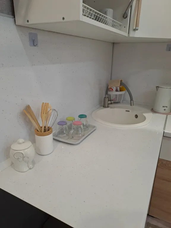 Уютная студия на высоком берегу рядом с морем