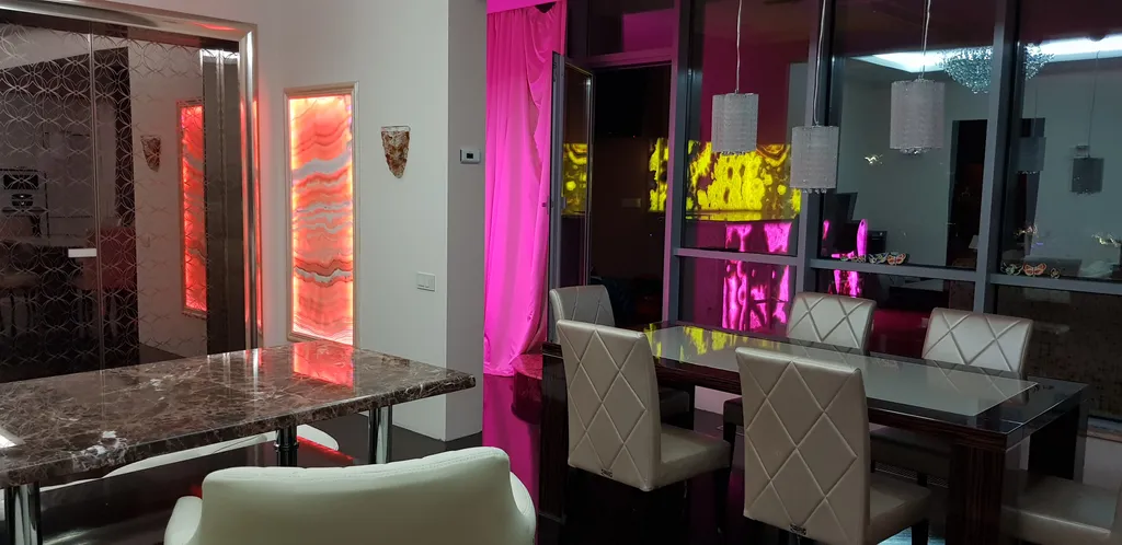 Пентхаус класса люкс с видом на море и горы