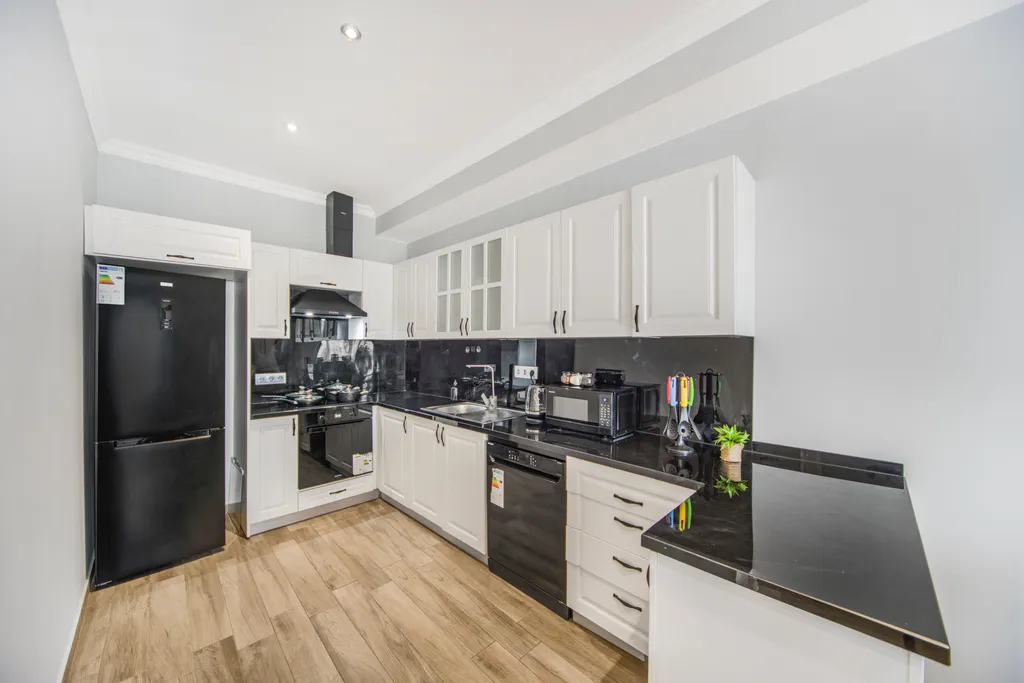 Стильная семейная квартира в центре города