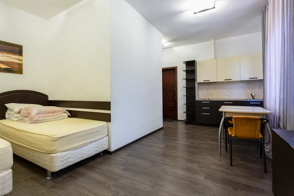 Дом с сауной и теннисными кортами