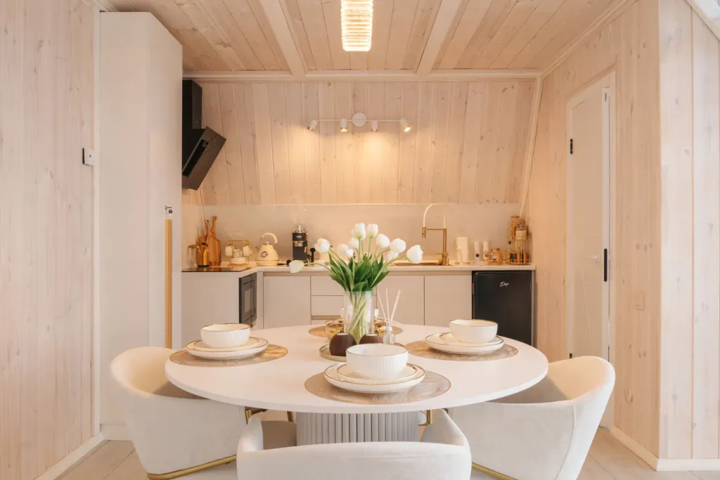 Villa Roma Телецкое - панорамный А-фрэйм 3 с видом на горы и озеро