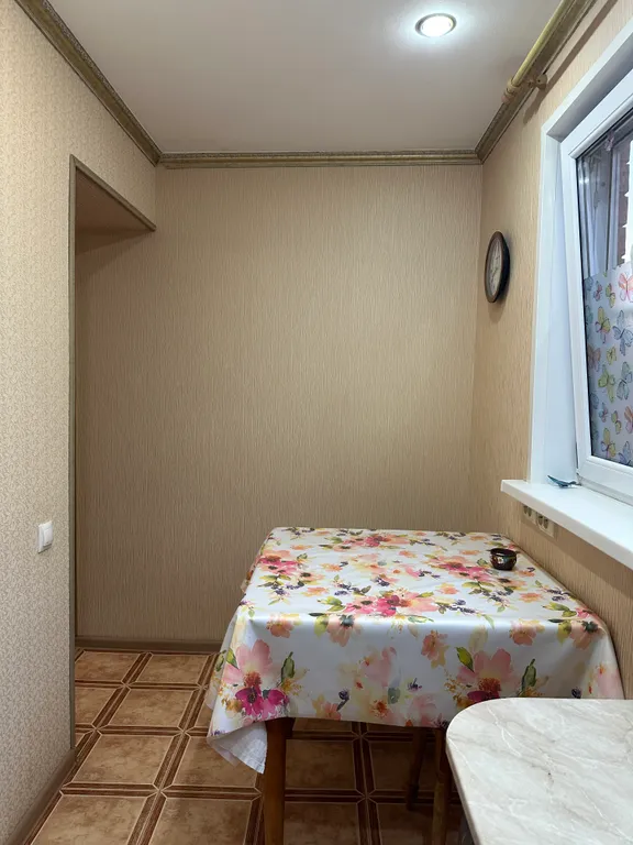 Дом под ключ с бассейном и стоянкой для авто на пл. Первомайской