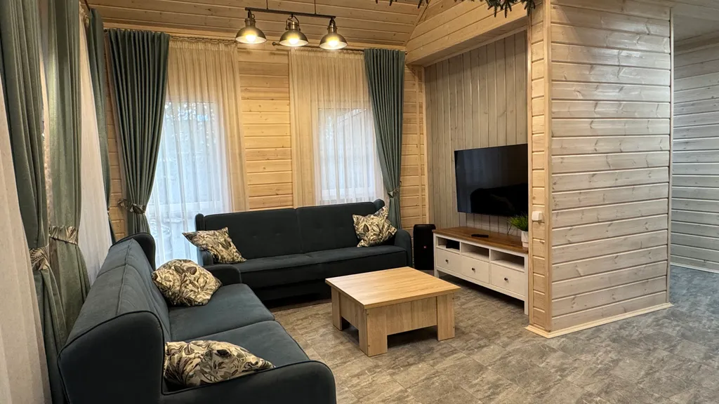 Новый Теплый двухэтажный дом до 10 человек 1км Солнечная Долина