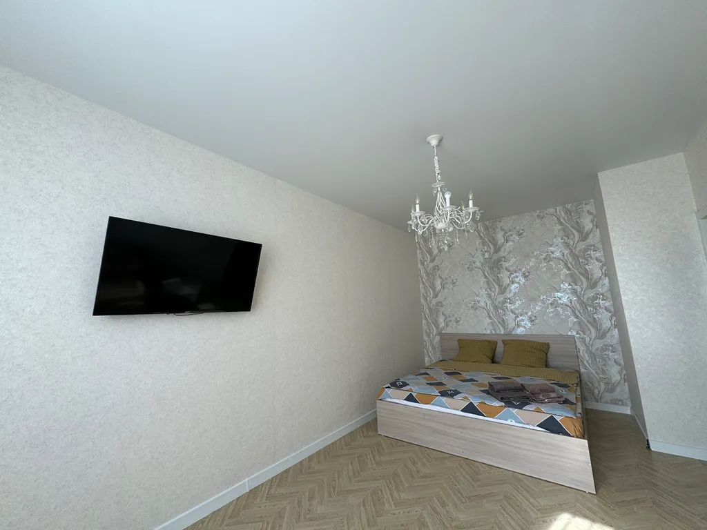 Квартира Светлая уютная квартира — Мирное