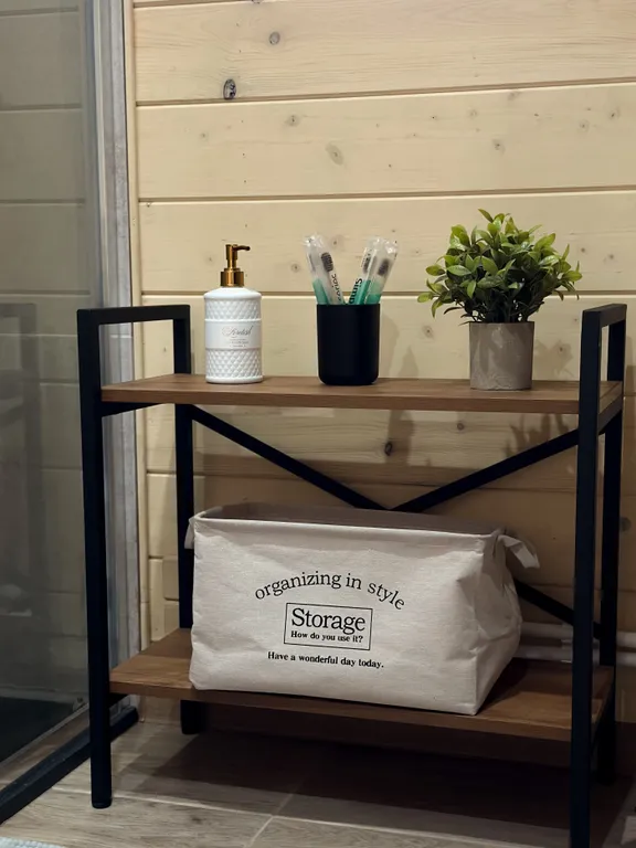 Дом в лесу с сауной в стиле барнхаус