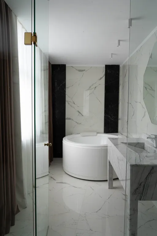 VIP апартаменты с гидромассажной ванной