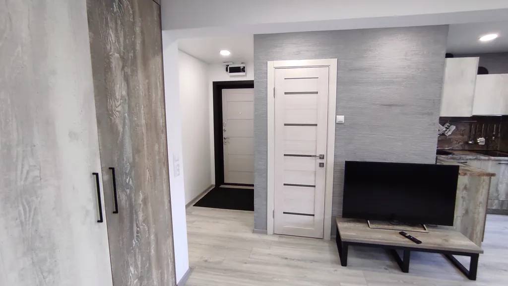 Современная светлая и уютная квартира