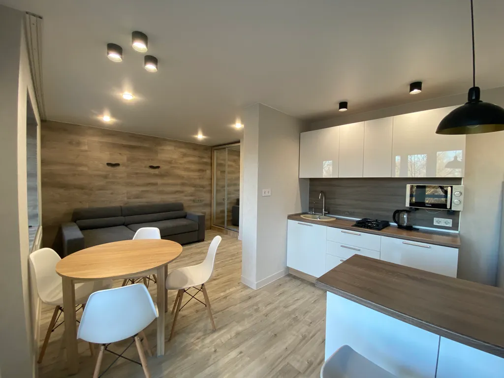 Стильные апартаменты с панорамным видом