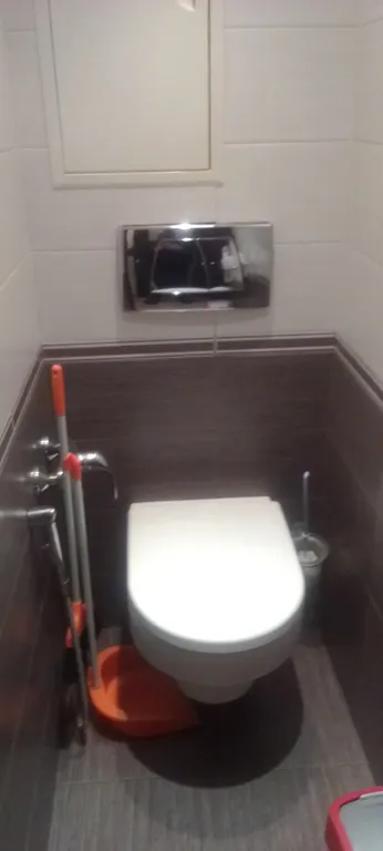 Комната  в тихом районе города в 4 мин от метро