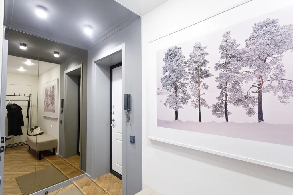 Дизайнерская квартира с камином