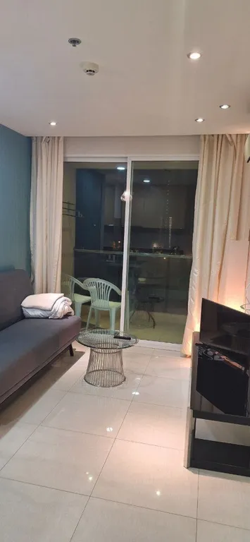 1бед 37 квм 14 этаж вид на море