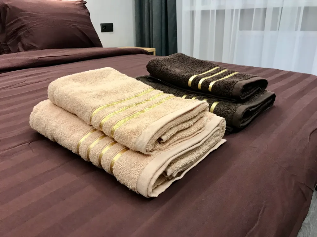 Евродвушка бизнес-класса с красивым видом на поля и шоссе