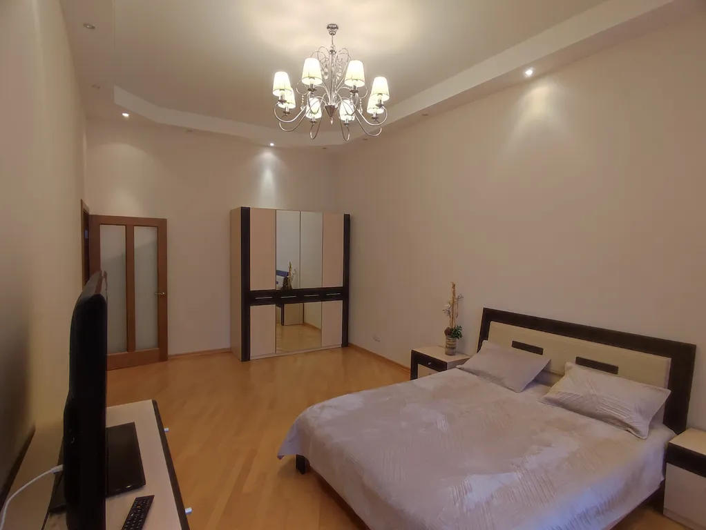 Квартира 3-комнатная Квартира — Санкт-Петербург