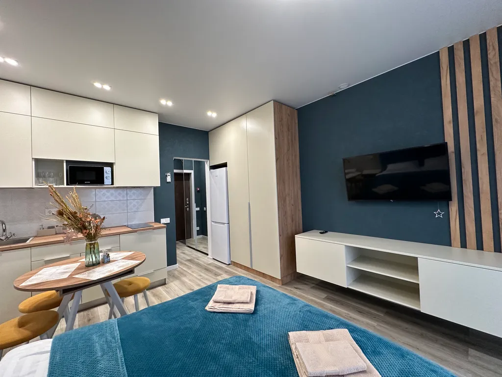 Дизайнерская студия Ls-blueberry с видом на море с 4 этажа