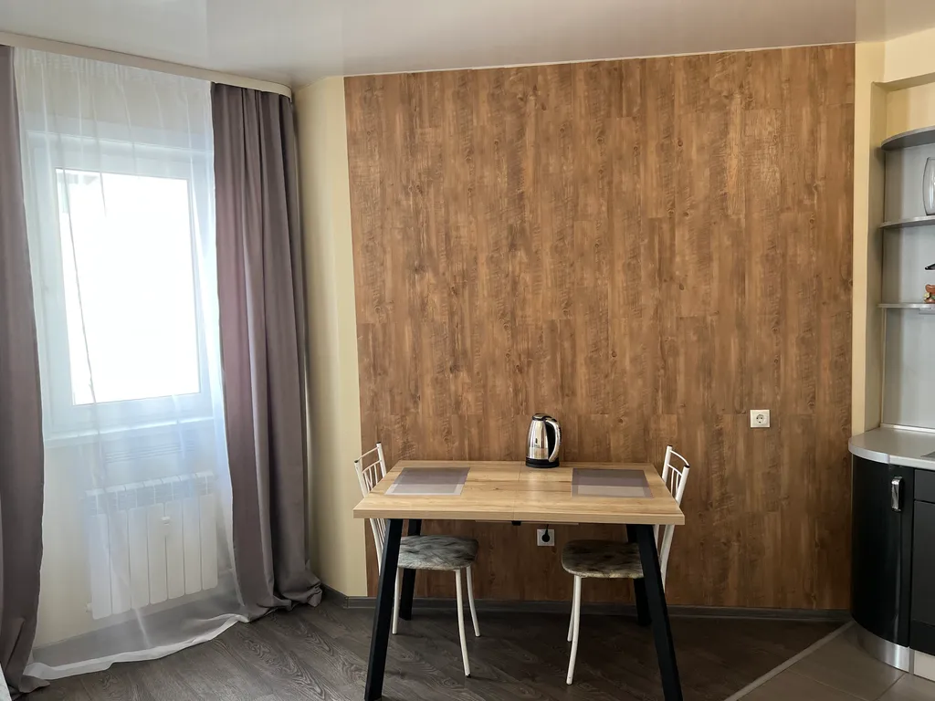 Евро 2-комнатные апартаменты у ТЦ Фестиваль