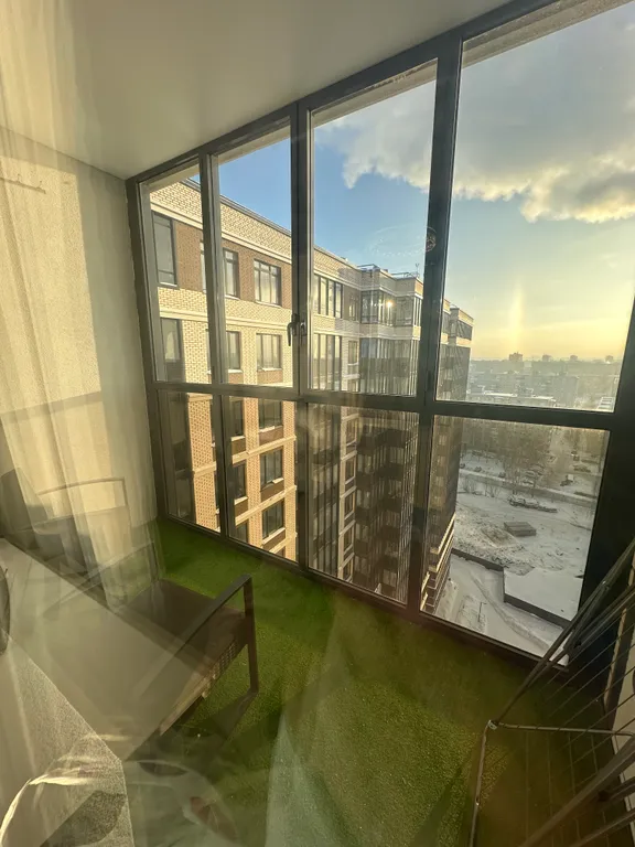 Теплая, современная студия