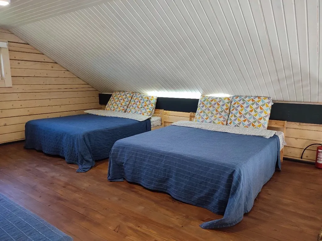 Уютный загородный дом в черте города