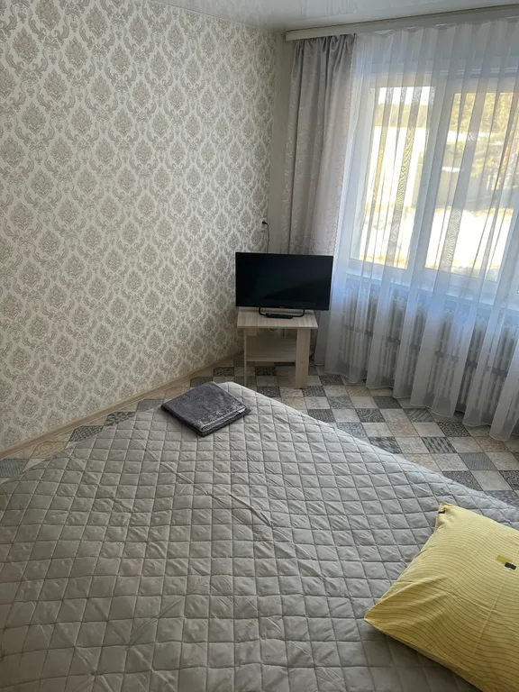 2-комнатная Квартира — аренда посуточно в Саянск