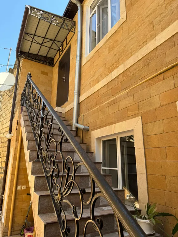 Коттедж 2-комнатный Дом — Дербент