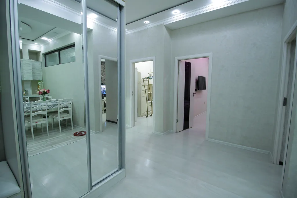 Светлая и уютная квартира в центре города Душанбе