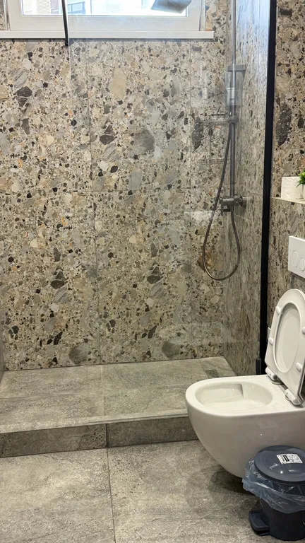 Танхаус у моря, семейный апартамент