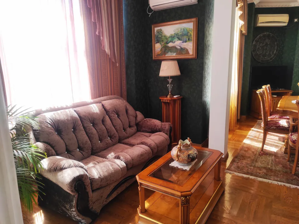 Большой пентхаус с бассейном