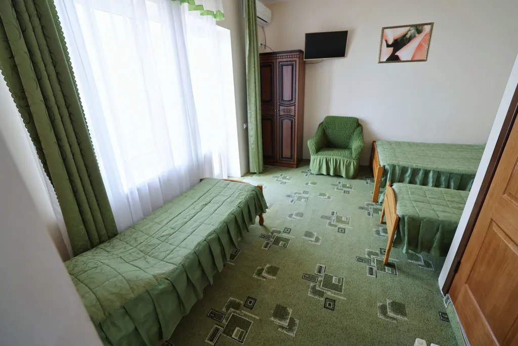 Квартира Квартира Четырехместный номер с доп. местом с балконом и видом на море — Лазаревское