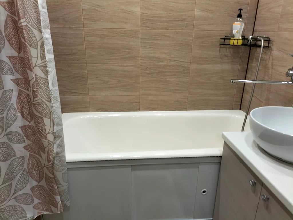 Двухкомнатная возле Зима-Лето