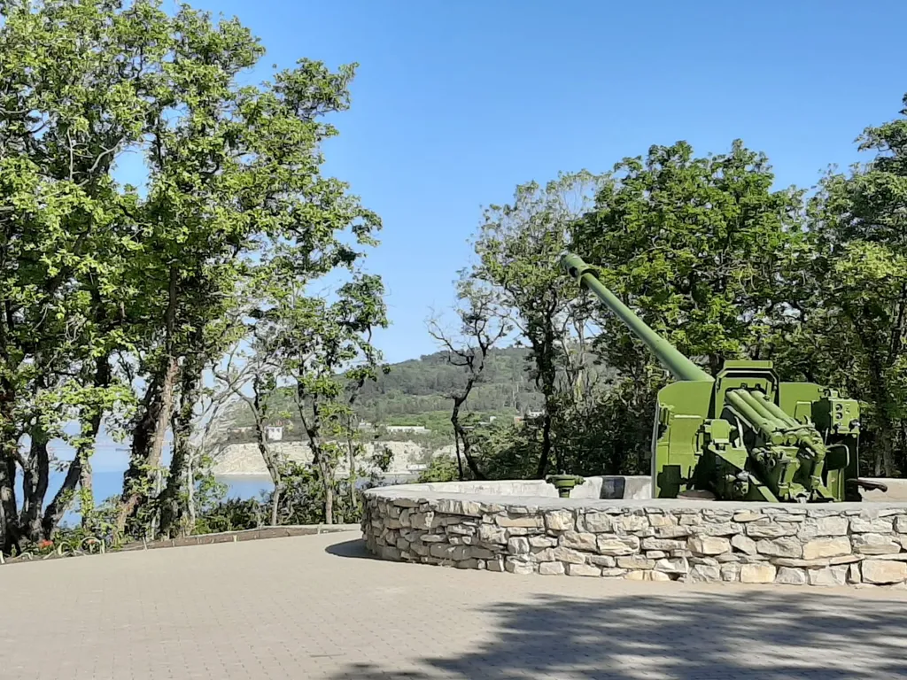 Квартира Квартира Светлая студия у моря — Геленджик