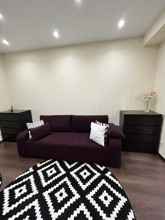 Красивая квартира с прекрасным ремонтом в самом центре города