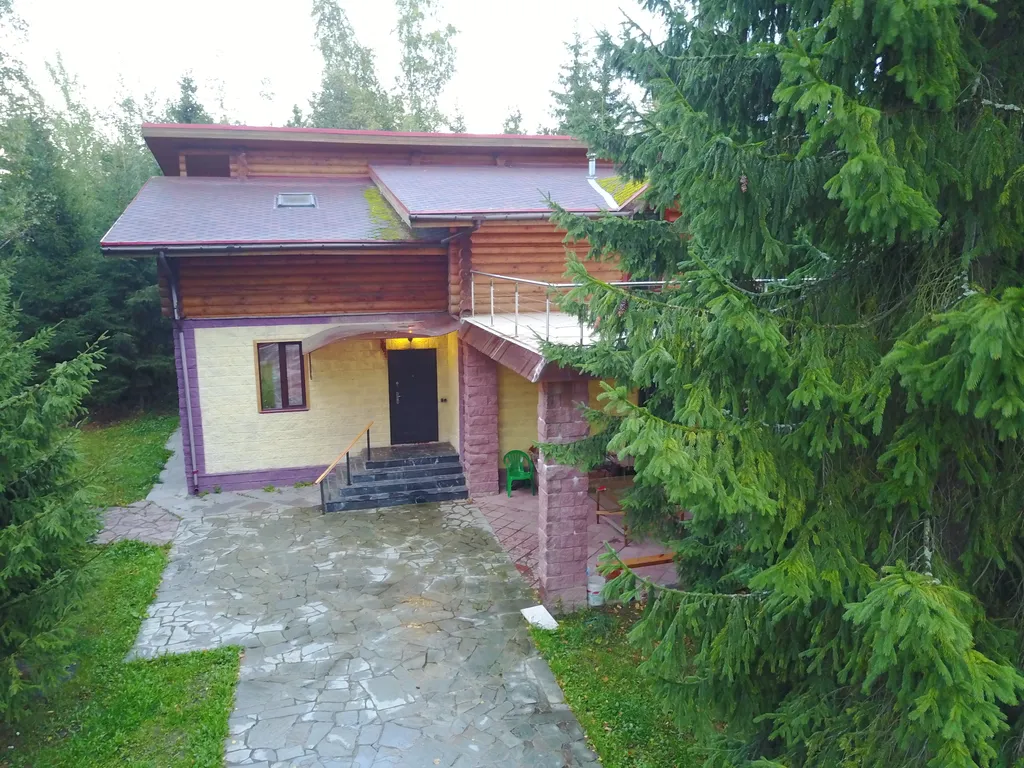 Коттедж Коттедж-шале в Зеленой Роще — Голицыно