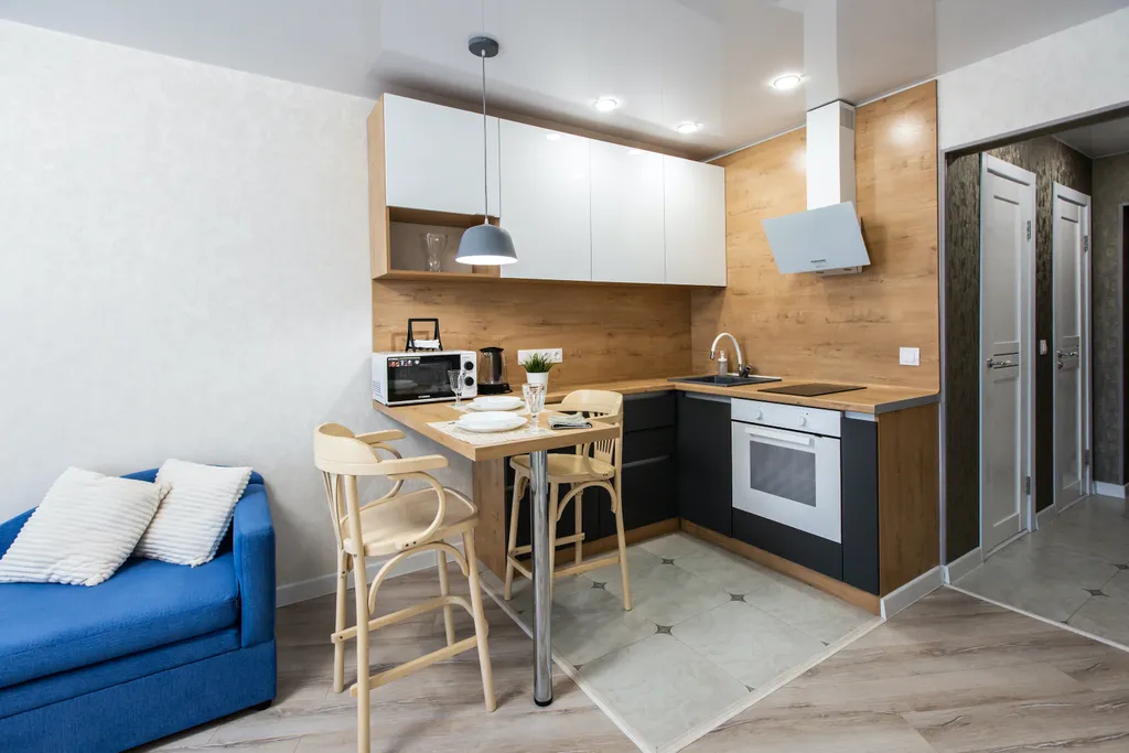 Good Night на Нефтяной 15