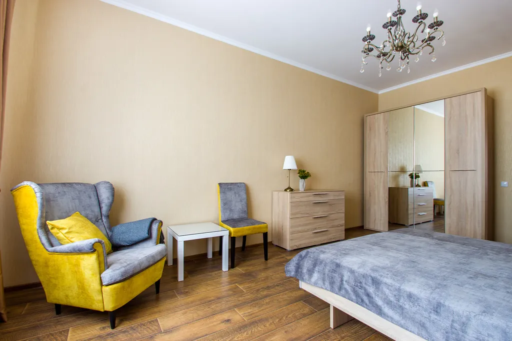 Просторная квартира на Петроградке с паркингом