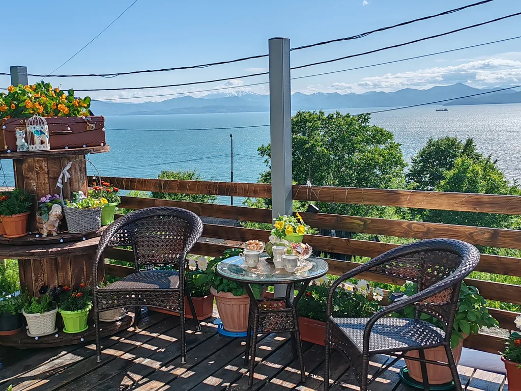 Домик с видом на море