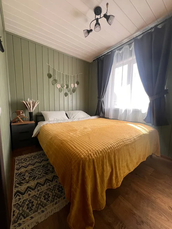 Дом с купелью, баней в городе