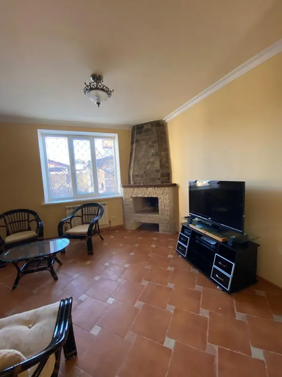 Благоустроенный уютный дом на берегу моря