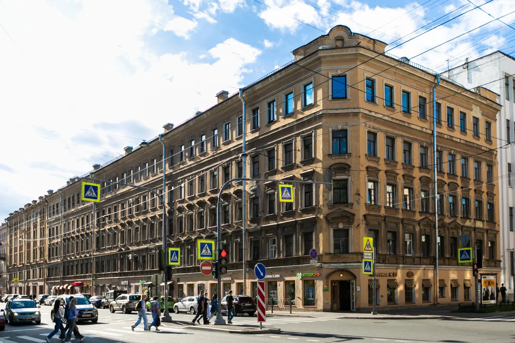 Эксклюзивная квартира с историей и атмосферой