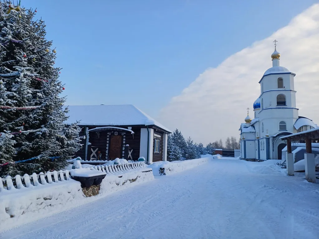 Дом на берегу озера Селигер D12