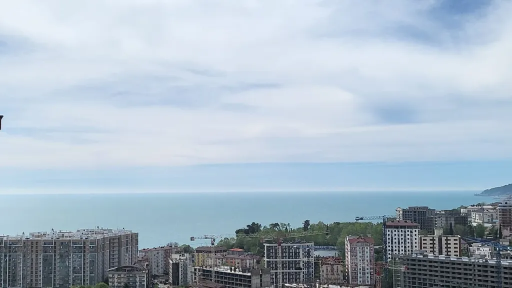 Квартира Просторная квартира с панорамным видом на море и горы, свежий ремонт — Сочи