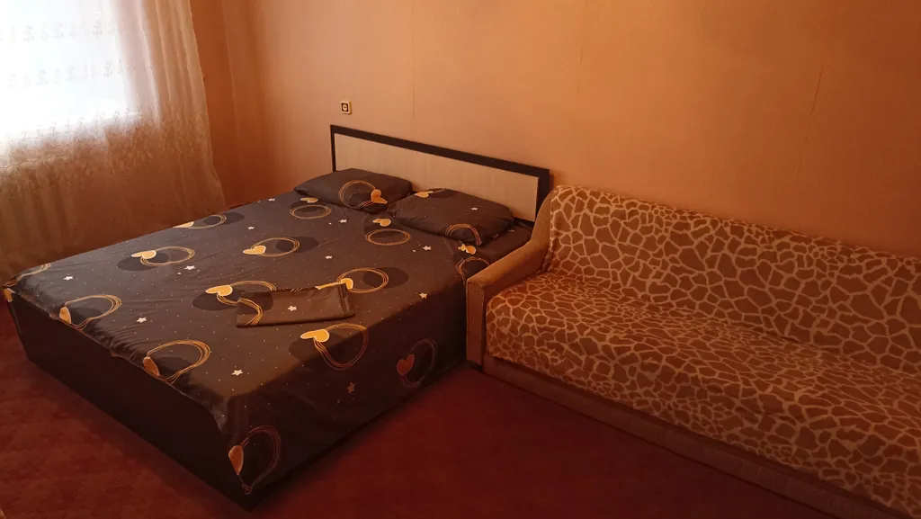 Чистая квартира со всеми удобствами — аренда посуточно в Саратов