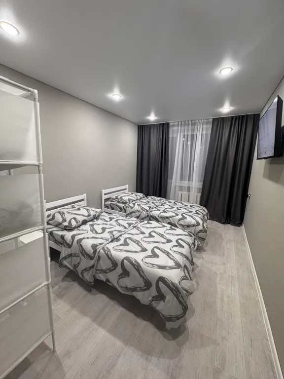 Квартира возле торгового комплекса ЭССАН