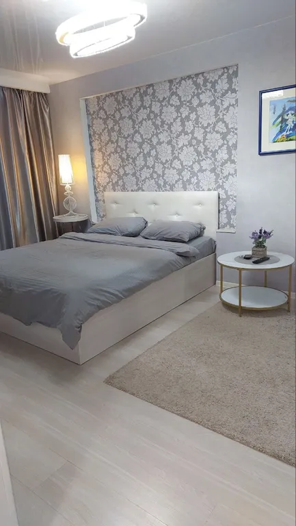 Апартамент возле площади в центре города