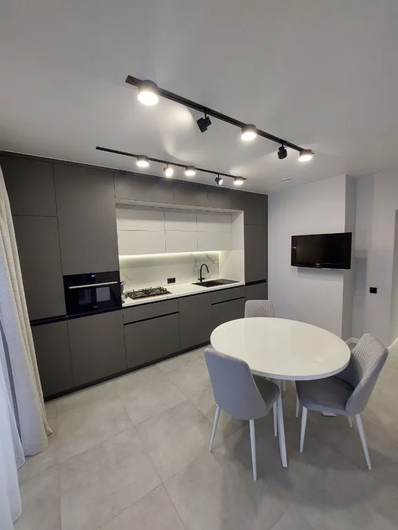 Квартира Квартира Совершенно новая, уютная однокомнатная квaртиpа c современным ремонтом — Калининград