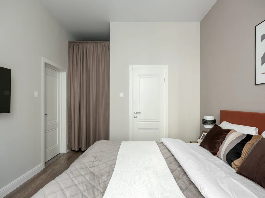 Дизайнерская четверка на патриарших прудах