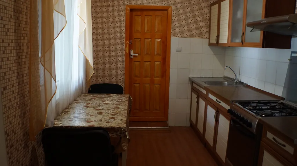 Квартира 2-комнатная Квартира — Евпатория